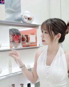 An Ngọc Hoài Lê Xinh Đẹp Tạo Dáng Khoe Thân Hình Chuẩn Ba Vòng Quyến Rũ 2