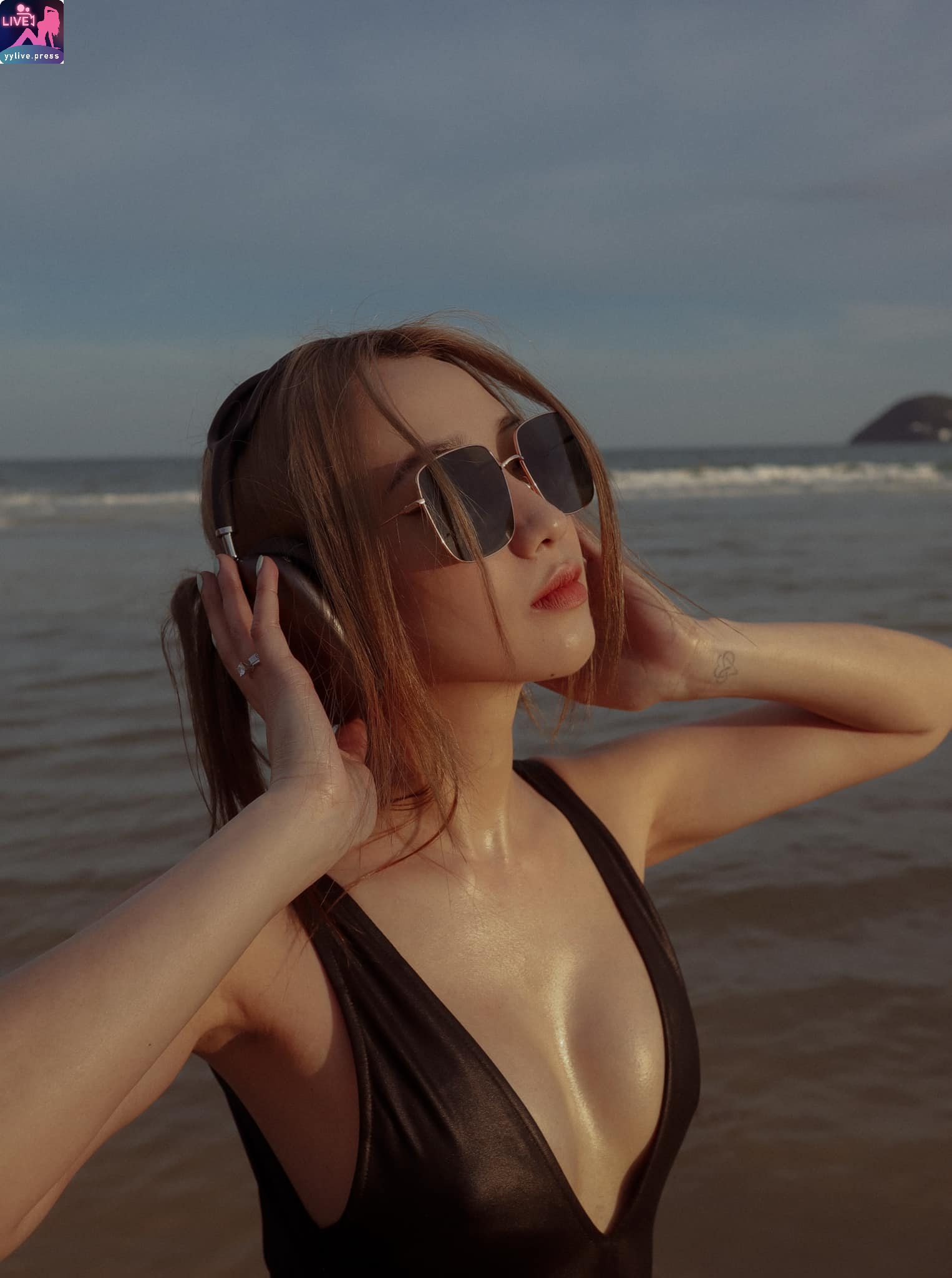 Kiều Ly Phạm 5 Ngắm Ảnh Kiều Ly Phạm Khoe Làn Da Trắng Sáng Nổi Bật 5